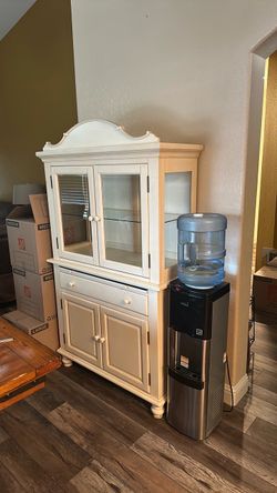 Furniture. China cabinet