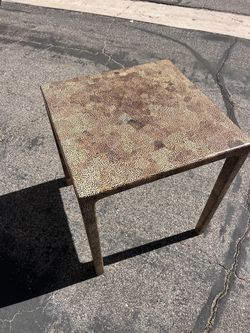 End table