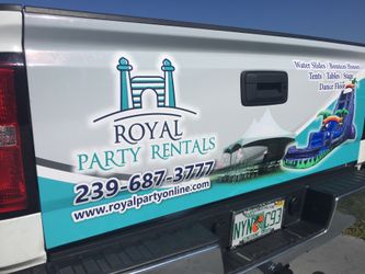 Vinyl lettering / vehicle Wrap