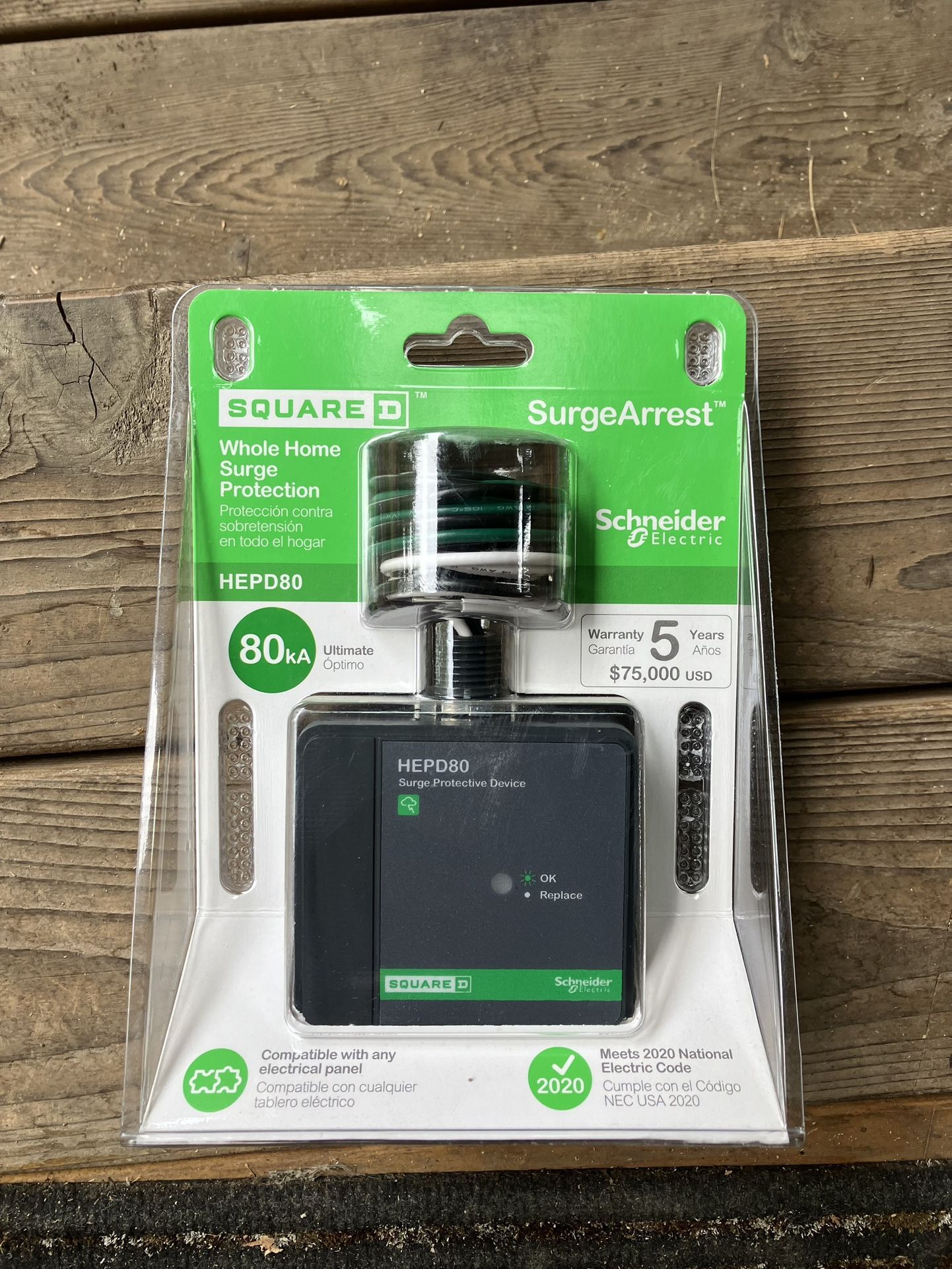 Square D HEPD80 Surge Protector