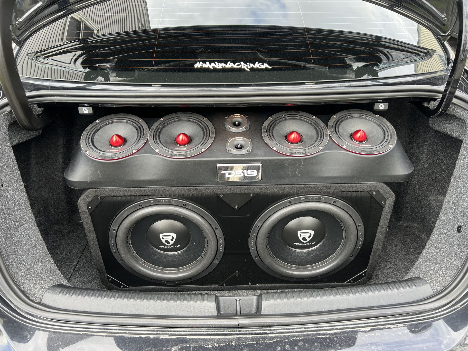 Subwoofer Dual 14' And Speaker Box 