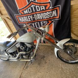 2004 Iron MC