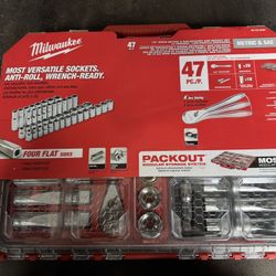 Milwaukee pack out 1/2” socket set