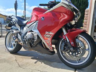 2010 Honda VFR1200F