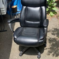 Black Comfy Office Chair