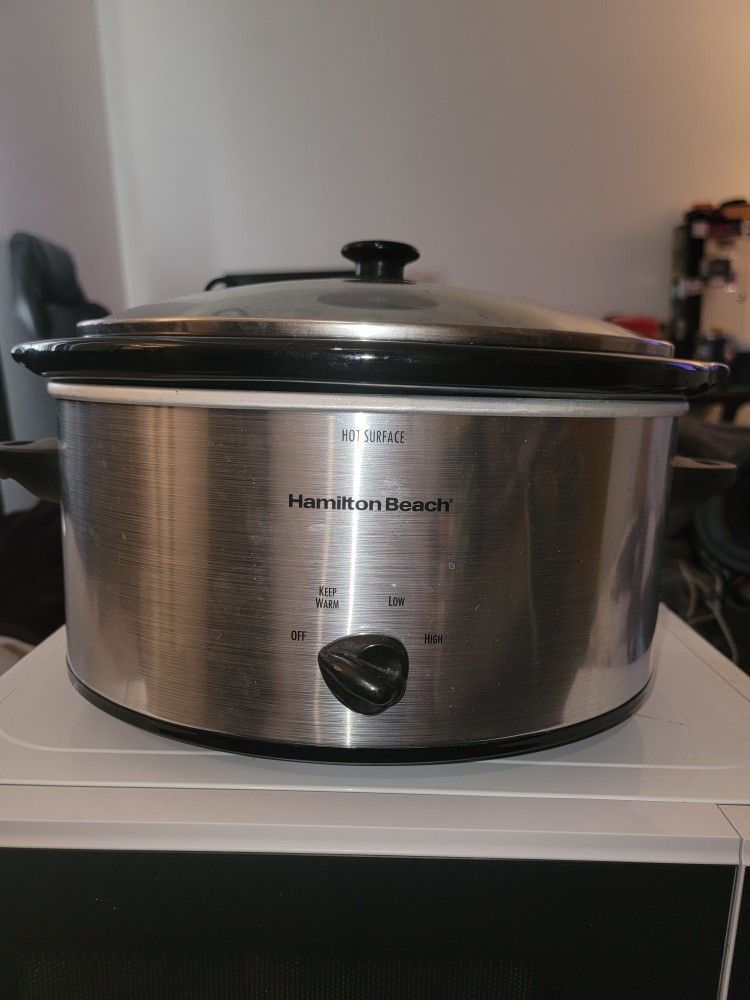 Slow Cooker. Never Used