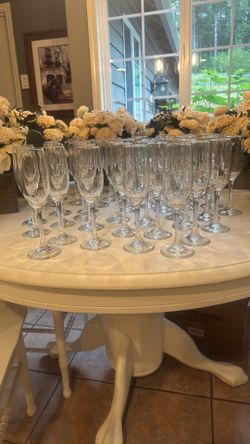 Glass champagne glasses