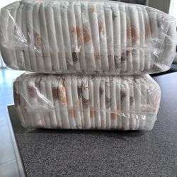 Diapers 