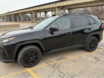 2021 Toyota Rav4 LE - Excellent Conditions