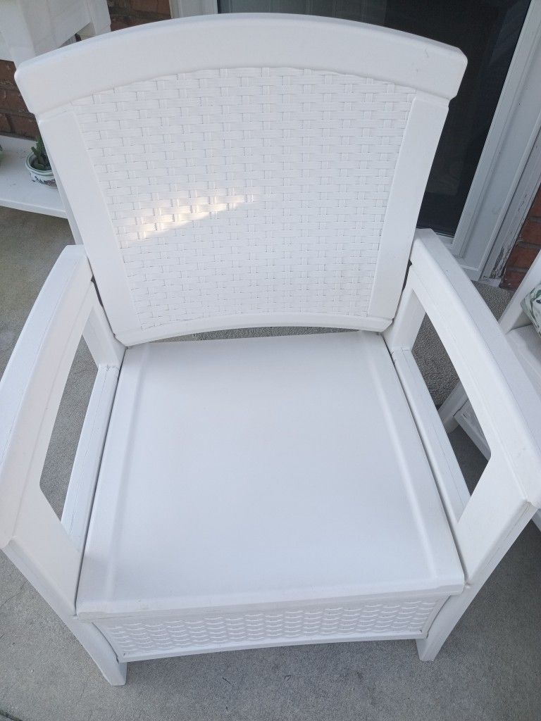Patio Porch Set With Storage Under The Seat. Very Nice