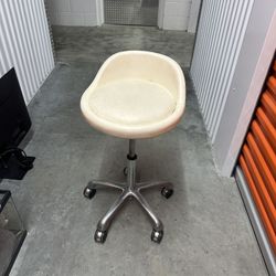 Vanity Chair 