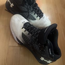 Under Armour men’s drive shoes size 11.5