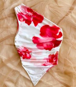 Pink crop top