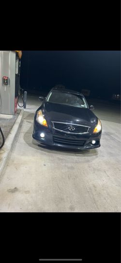 2012 Infiniti G37xs