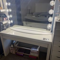 Vanity 