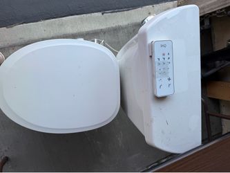 Toilet (round) w bidet