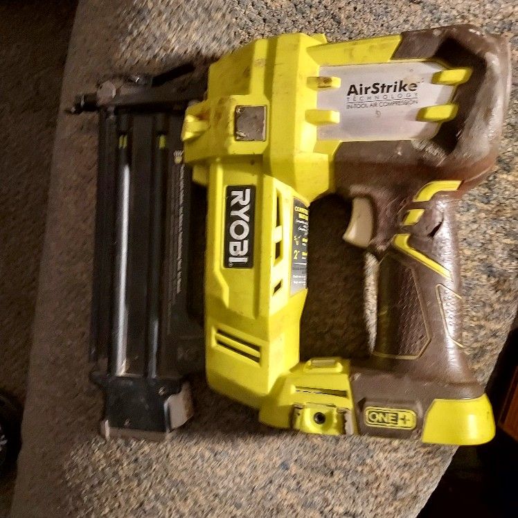 Ryobi 18v Brad Nailer (Tool Only)