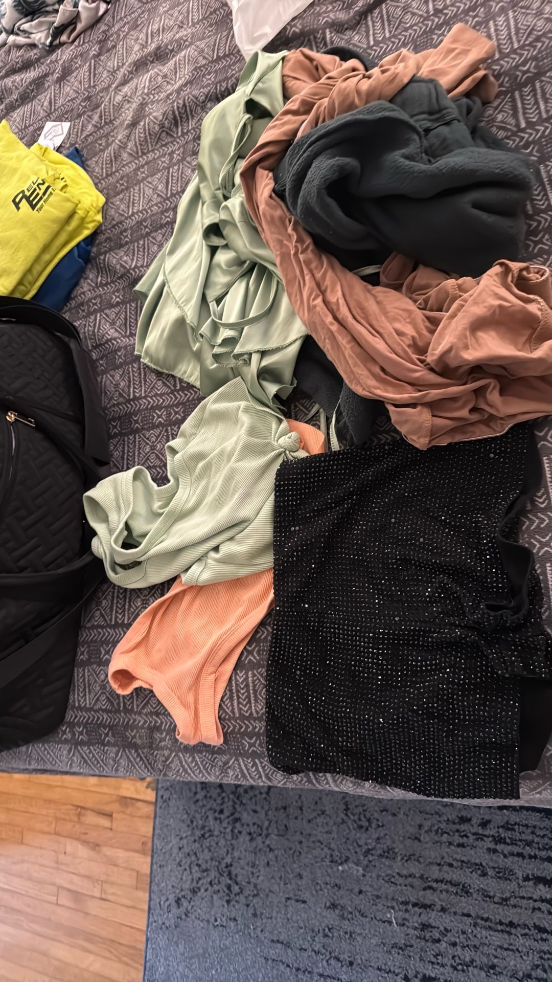 Women’s Clothes