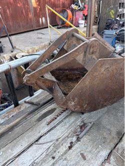 Excavator buckets