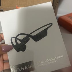 Headphones, IPX8 Waterproof Bluetooth 5.4 Open Ear Headphones with 32G MP3 Memory for Swimming, Running, Cycling - Swimming 