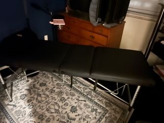 Massage bed