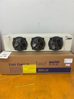 Walk in cooler freezer