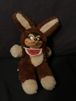 Vintage Wile E Coyote Rubber Face Looney Tunes Warner Brothers Stuffed Animal