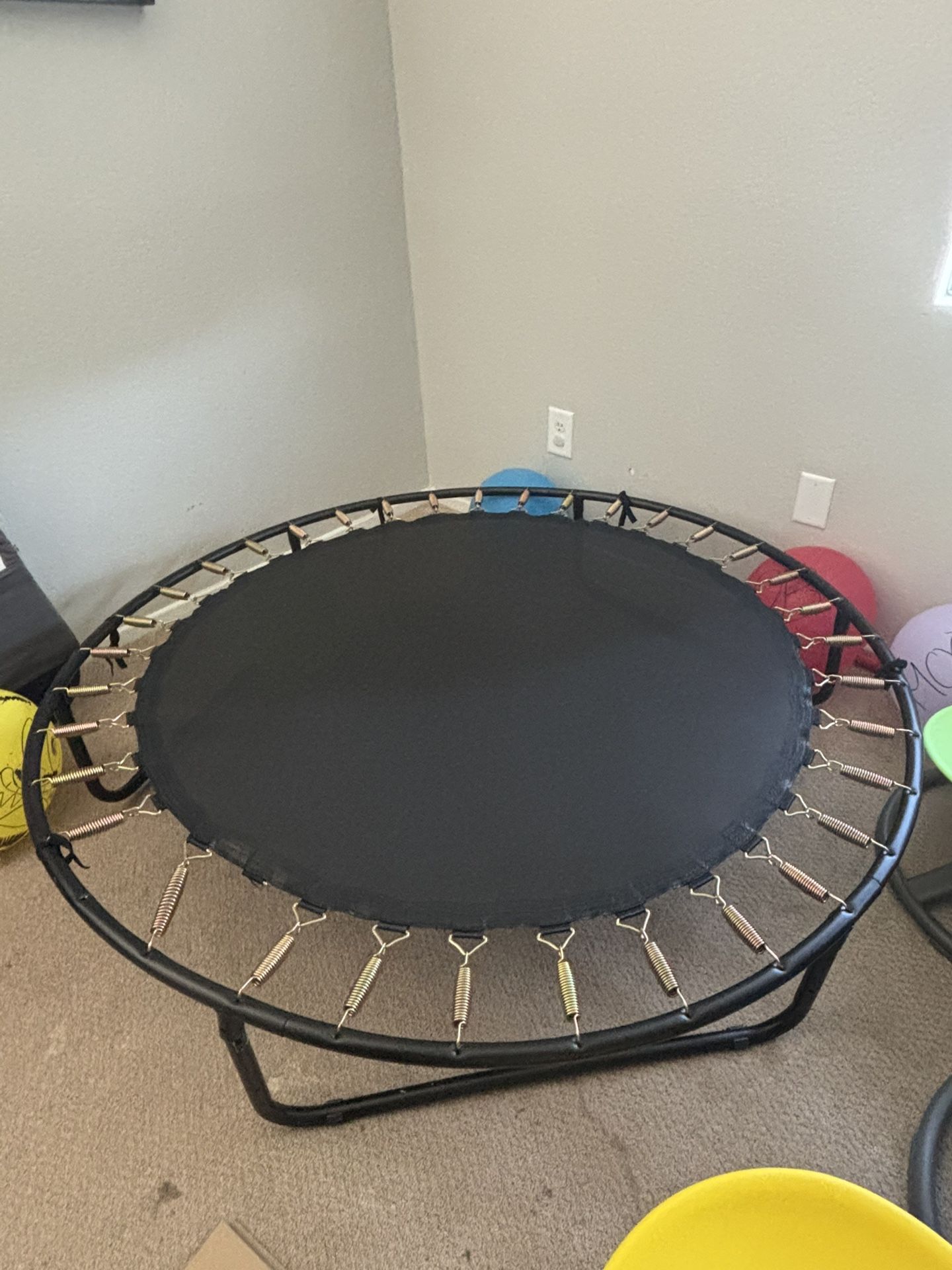 Trampoline