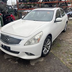 2012 Infiniti G37 For Parts