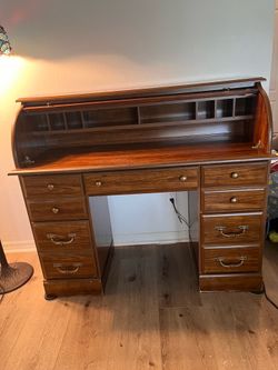 Roll top desk with chair