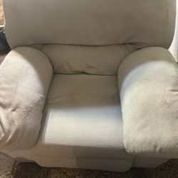 2 recliners