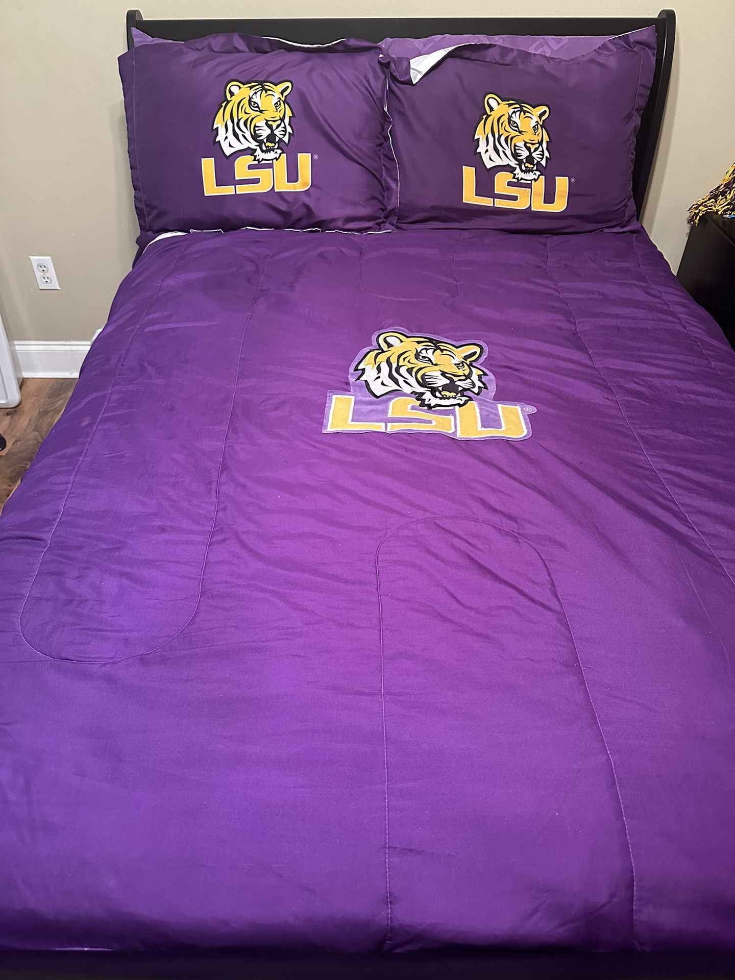LSU bedding Set- Full Size