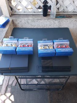 2 Type Of Hackable Jailbreak Refular PS4 500GB 9.0 all Black & 2 Control $230! 1TB $285 2TB $360! I Have Edition PS4 500GB $300 1TB $360! 2TB $450!
