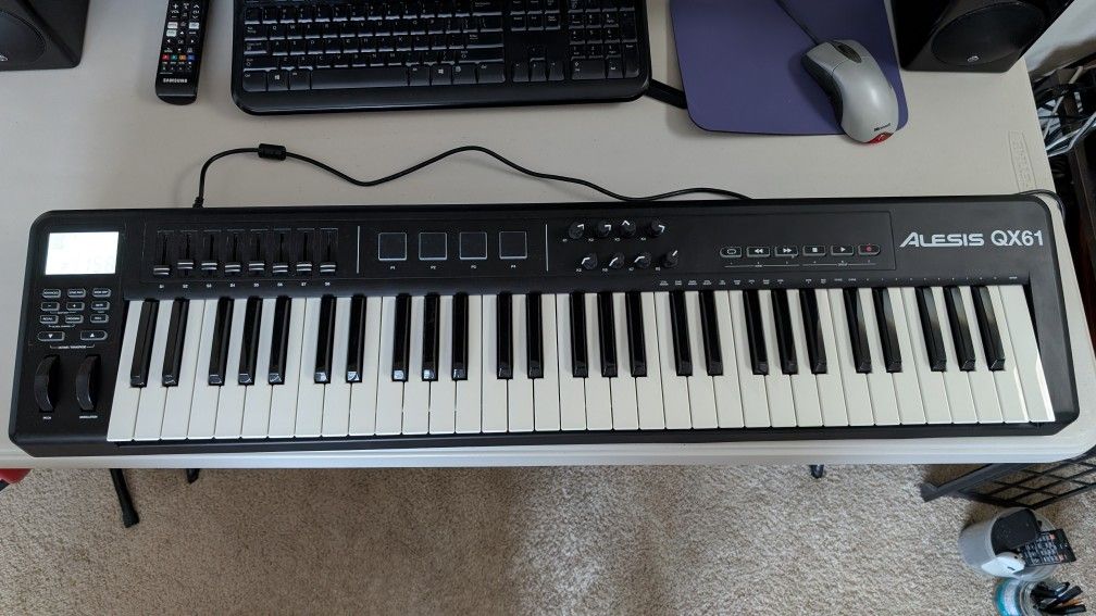 Alesis QX61 - 61 Key Advanced MIDI Keyboard Controller