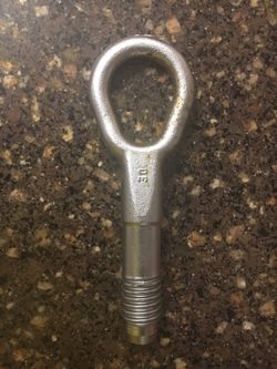 Porsche tow hook