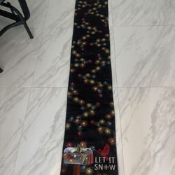 6 Chairs Table Runner 