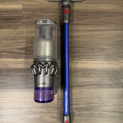 Dyson V11 Torque Drive Cordless Vacuum Cleaner No Accessories