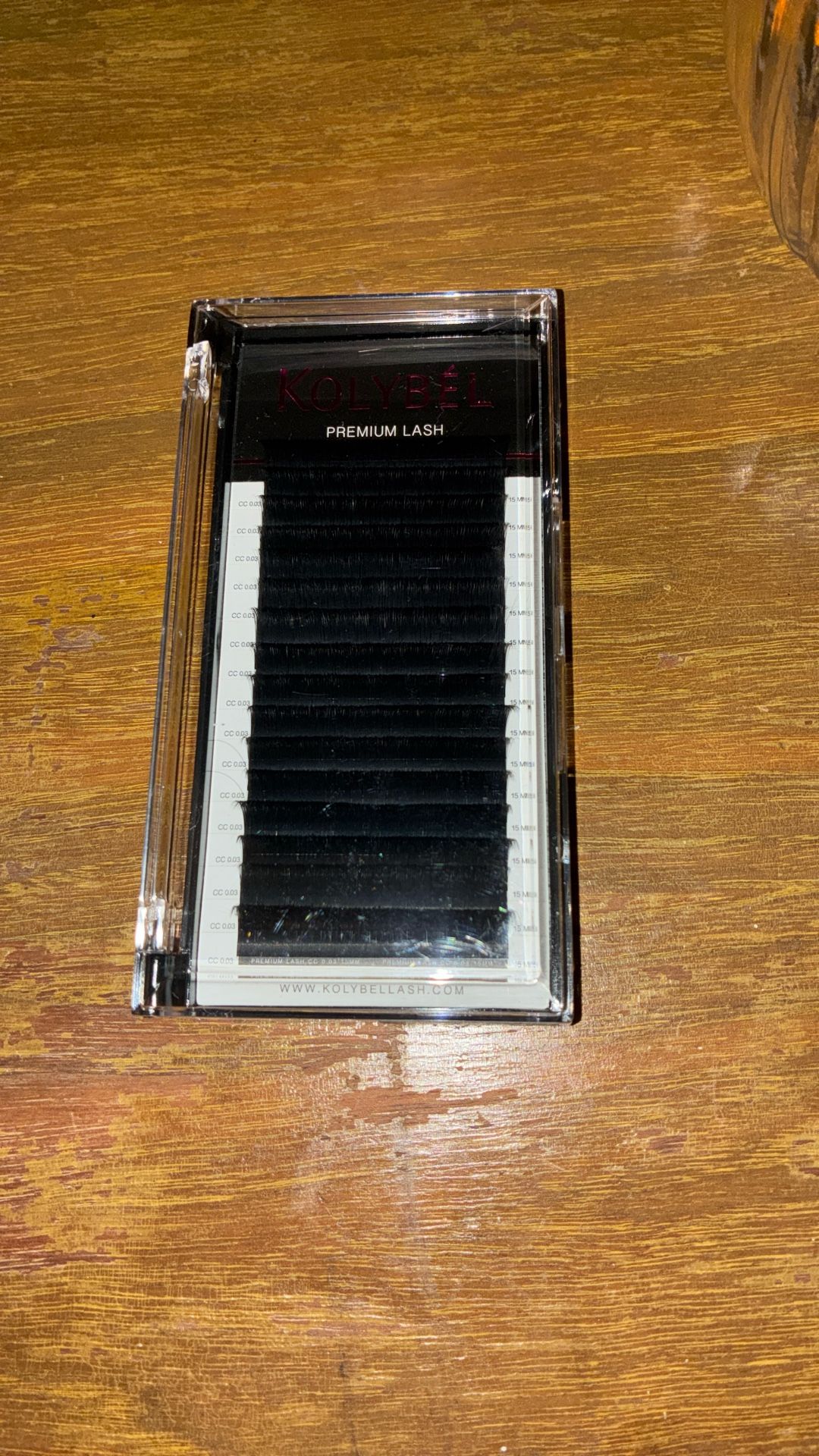 Kolybél Premium Lash Extensions – 16 Rows – Brand New (Multiple Available)