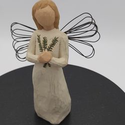 2001 Willow Tree Angel Of Remembrance By Susan Lordi 