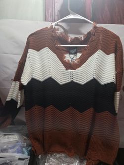 Love Chevron Knit Sweater Medium