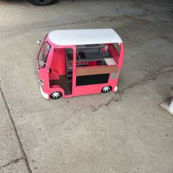 Kids play