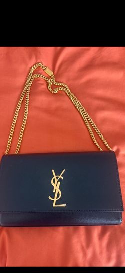 AUTHENTIC YSL HANDBAG (BLACK)