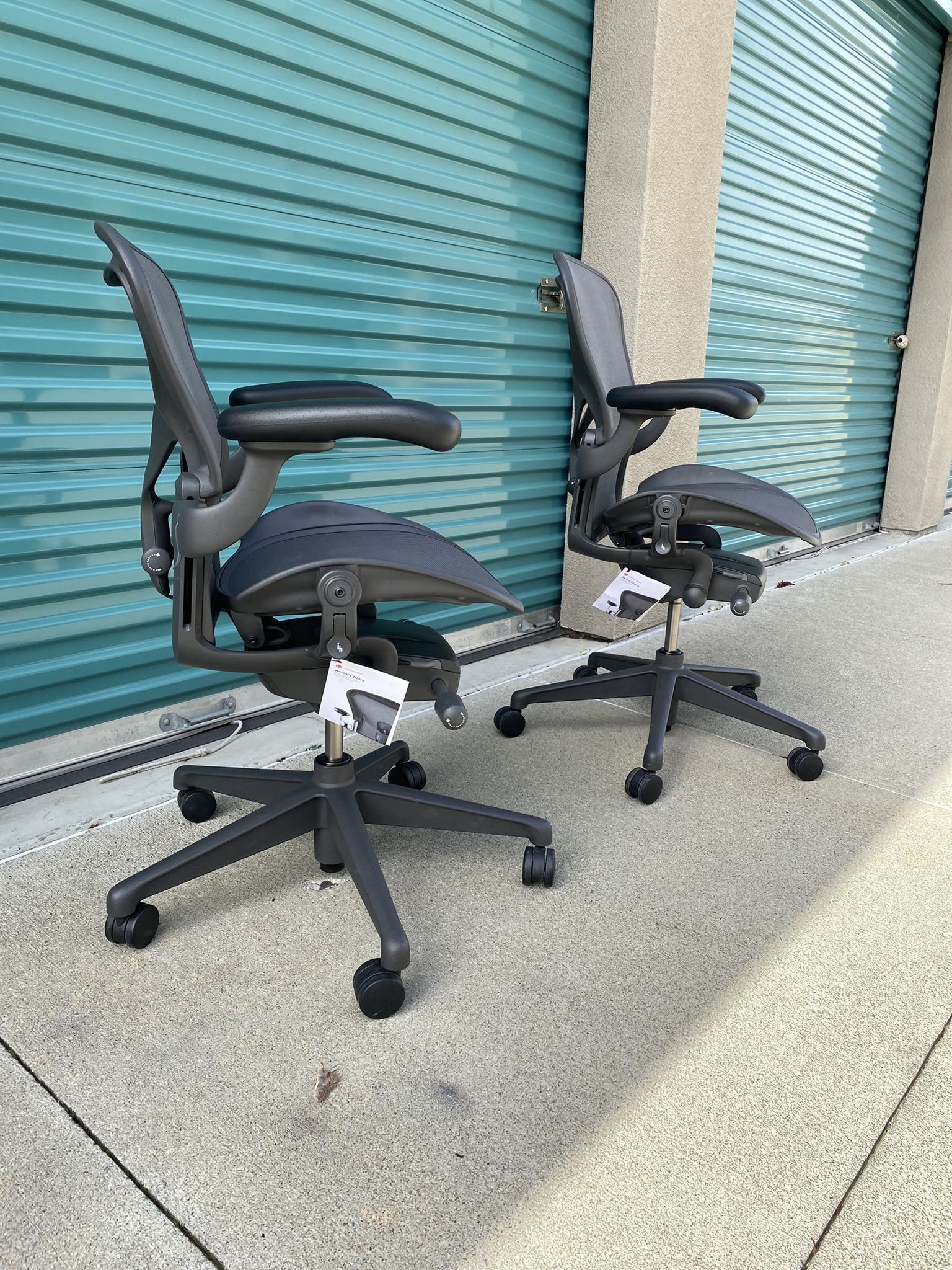 Herman Miller Remastered Aeron Size B