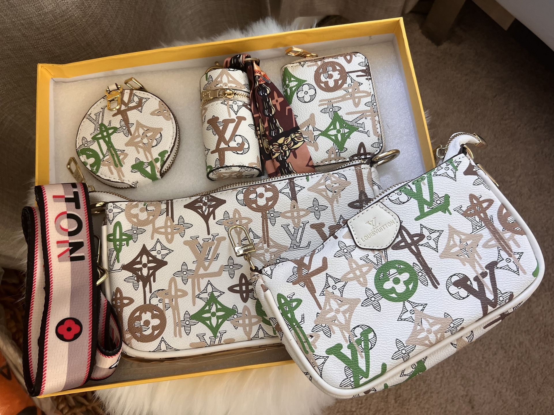 5Pc Gift Set Brand New