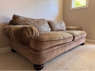 DREXEL • HERITAGE® sofa