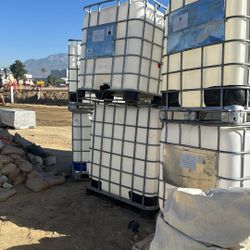 Water Liquid Stock Tank 
