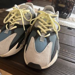 adidas yeezy boost wave runners