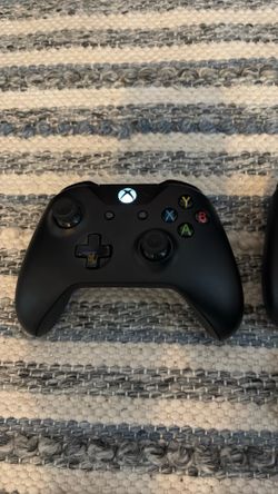 Xbox one wireless controllers