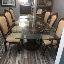 Glass Table 6 Chairs (Very Elegant)
