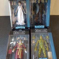 UNIVERSAL MONSTERS ACTION FIGURES TOY LOT 